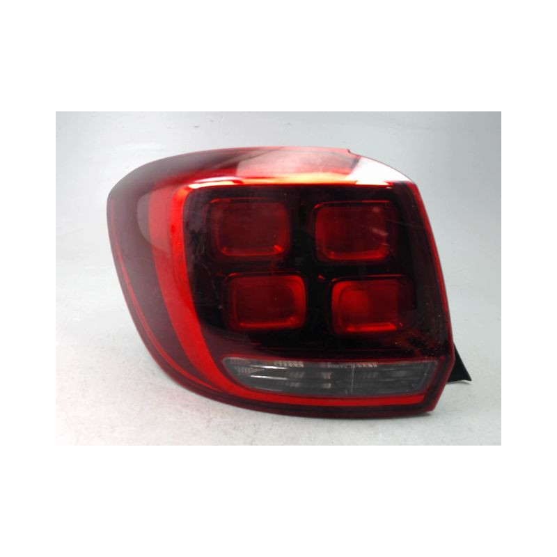 FEU ARRIERE GAUCHE  DACIA SANDERO II Phase 1 2012-...