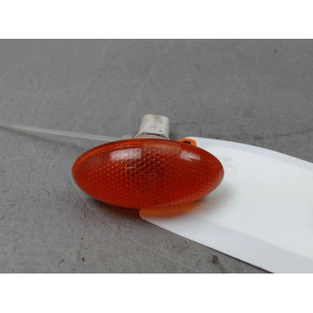 REPETITEUR AILE DROIT PEUGEOT 206 5P