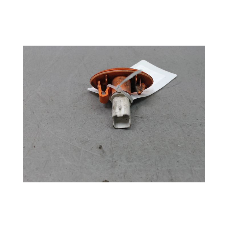 REPETITEUR AILE GAUCHE PEUGEOT 206 5P