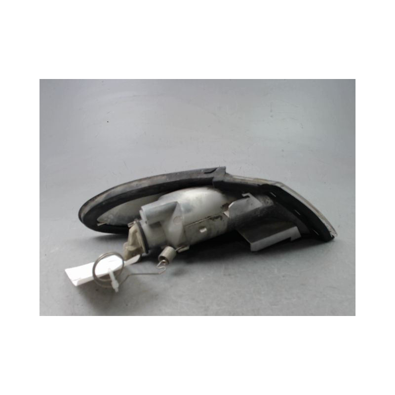CLIGNOTANT GAUCHE RENAULT GRAND ESPACE MONOSP. III LONG 1998-2002