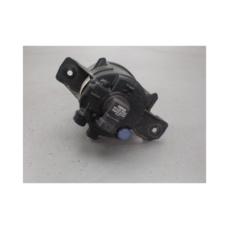 PHARE ANTIBROUILLARD AVANT DROIT RENAULT CLIO