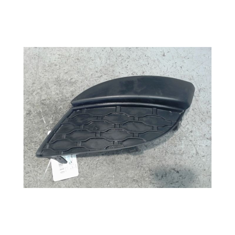 OBTURATEUR PHARE ADDITIONNEL PARE-CHOC AVG RENAULT TWINGO 2 2007-