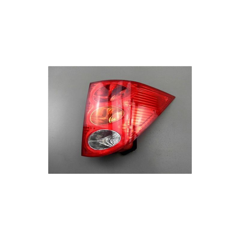 FEU ARRIERE DROIT PEUGEOT 1007 05-10