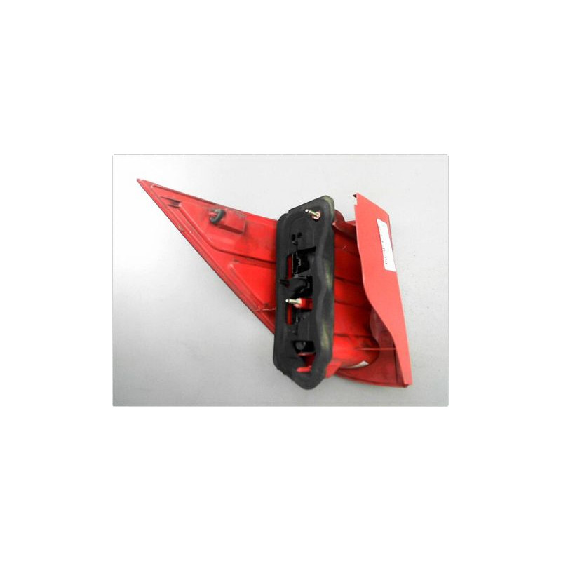 FEU ARRIERE DROIT PEUGEOT 1007 05-10