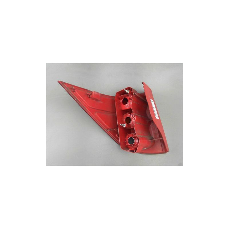 FEU ARRIERE DROIT PEUGEOT 1007 05-10