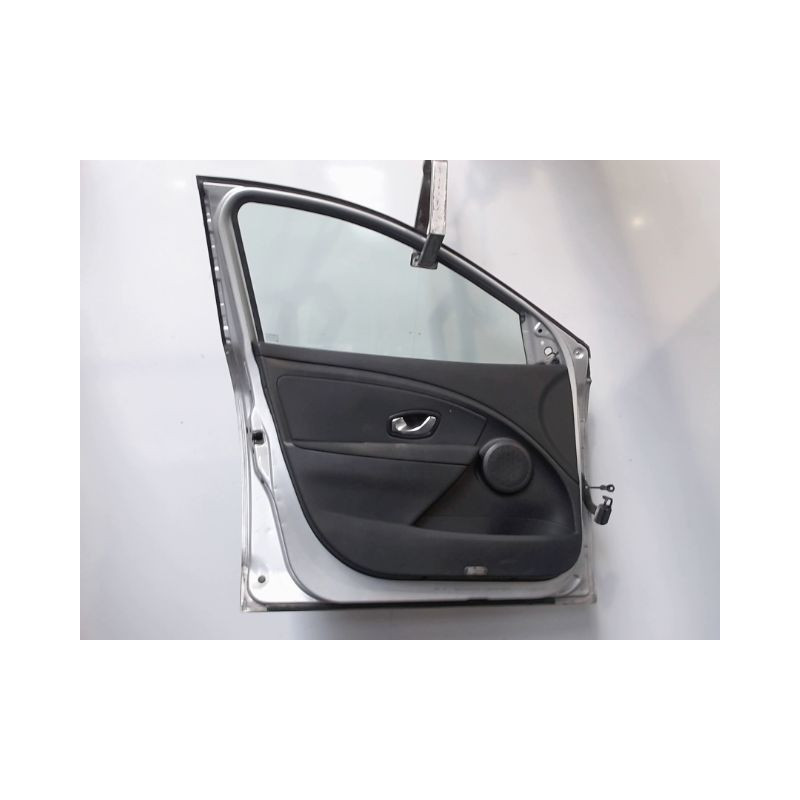 PORTE AVANT GAUCHE RENAULT MEGANE III 2008-