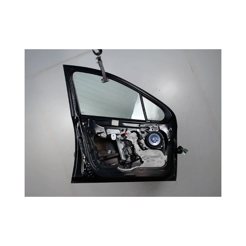 PORTE AVANT GAUCHE PEUGEOT 207