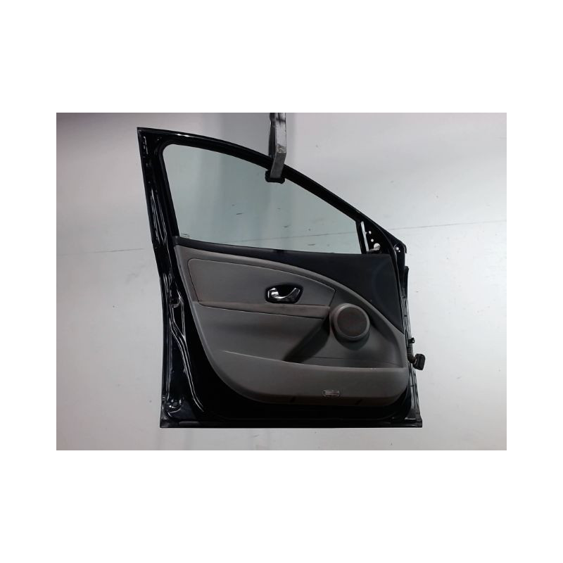 PORTE AVANT GAUCHE RENAULT MEGANE III 2008-