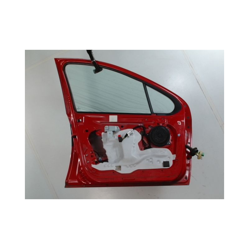 PORTE AVANT GAUCHE PEUGEOT 207
