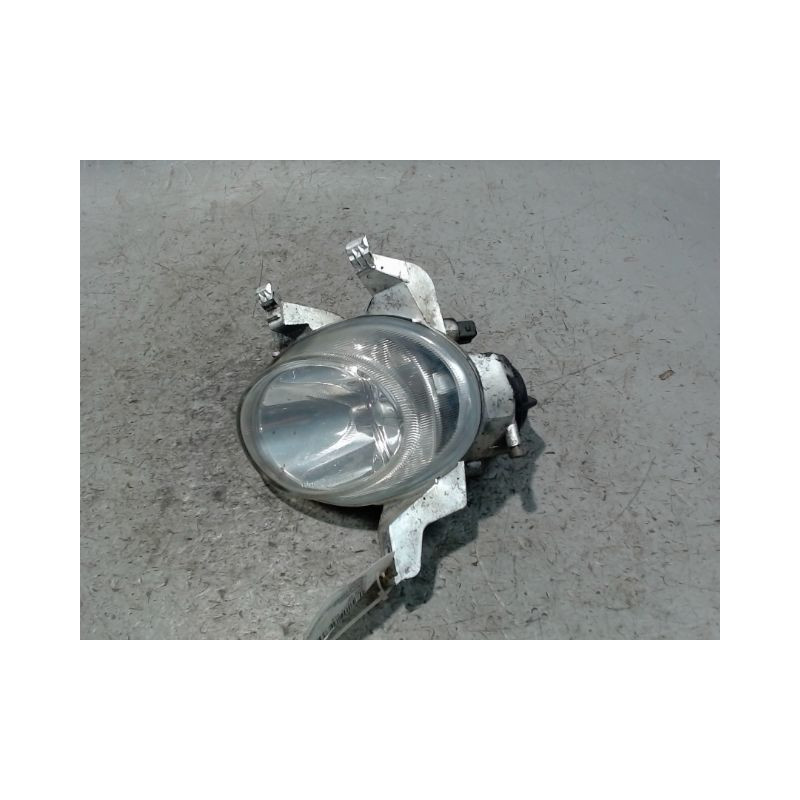 PHARE ANTIBROUILLARD AVANT GAUCHE PEUGEOT 206 3P