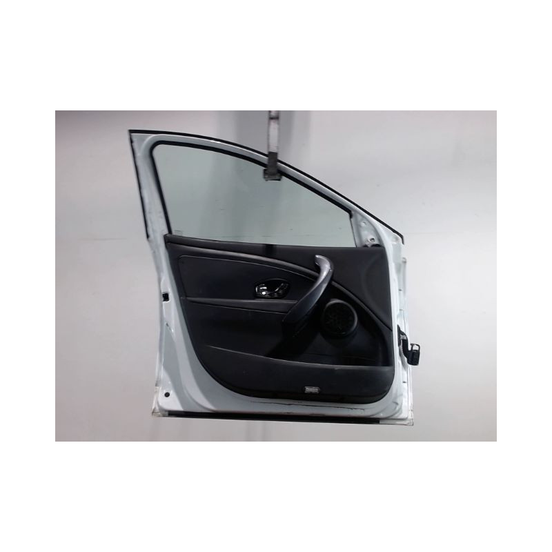 PORTE AVANT GAUCHE RENAULT MEGANE