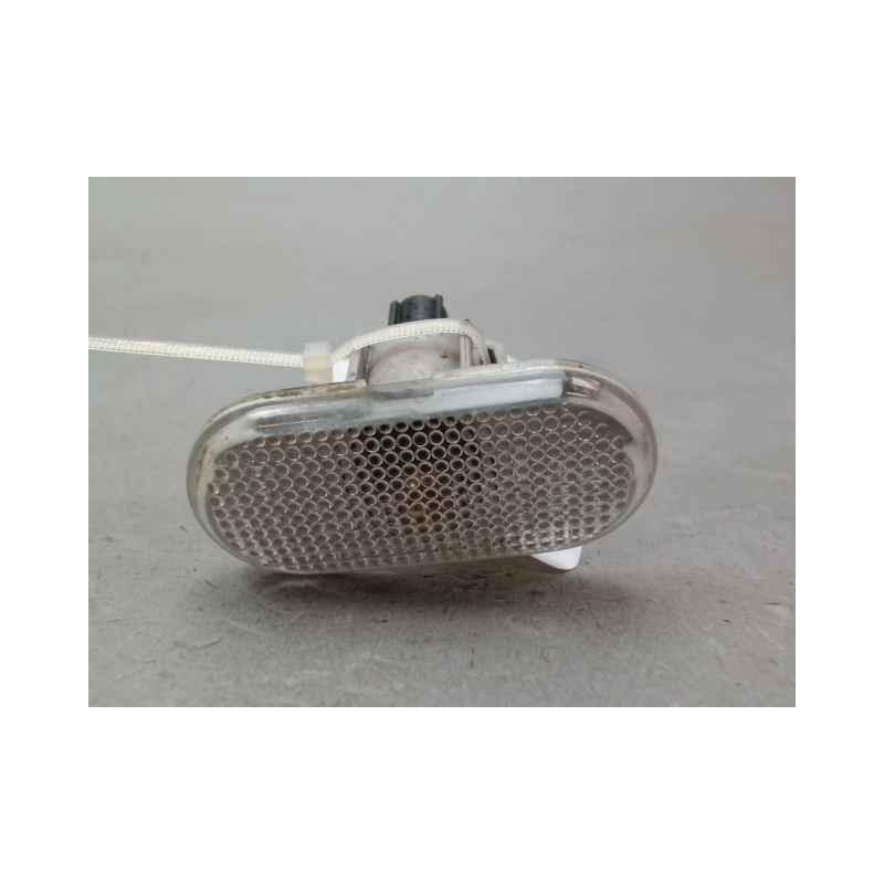 REPETITEUR AILE GAUCHE RENAULT TWINGO III 2014-...