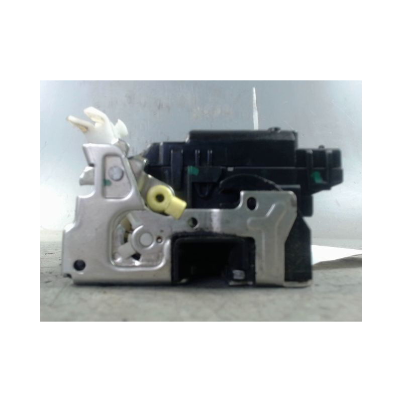 SYSTEME CONDAMNATION AVANT GAUCHE DACIA DUSTER 2010-