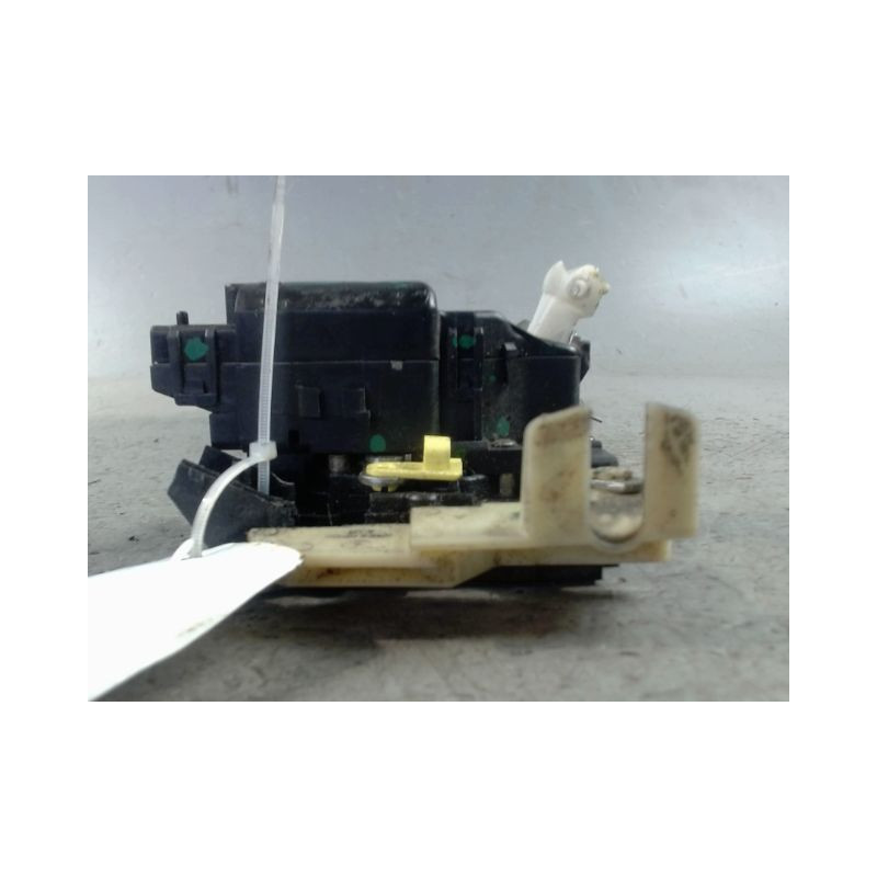 SYSTEME CONDAMNATION AVANT GAUCHE DACIA DUSTER 2010-
