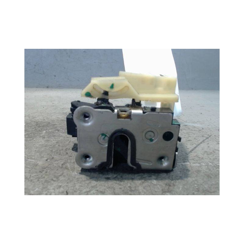 SYSTEME CONDAMNATION AVANT GAUCHE DACIA DUSTER 2010-