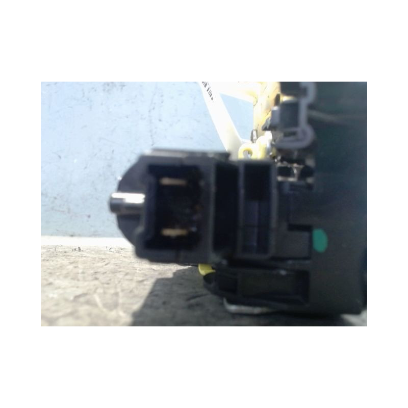 SYSTEME CONDAMNATION AVANT GAUCHE DACIA DUSTER 2010-