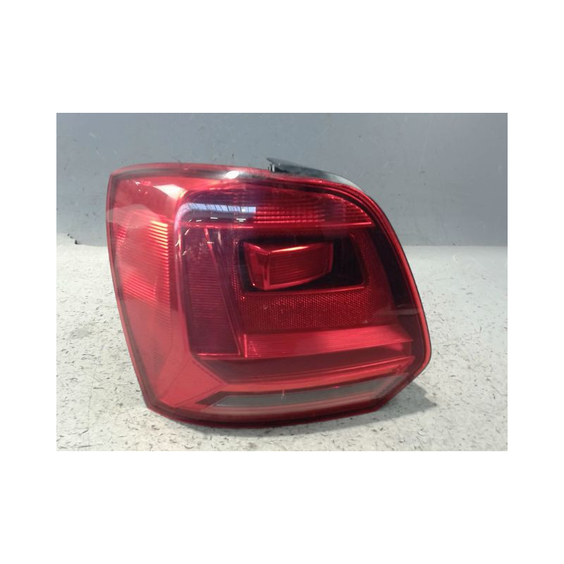 FEU ARRIERE GAUCHE  VOLKSWAGEN POLO 2009-
