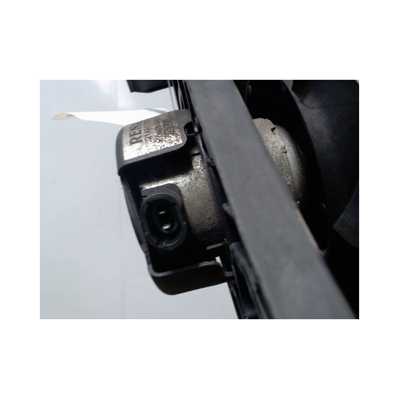 MOTEUR VENTILATEUR RADIATEUR DACIA SANDERO 2008-