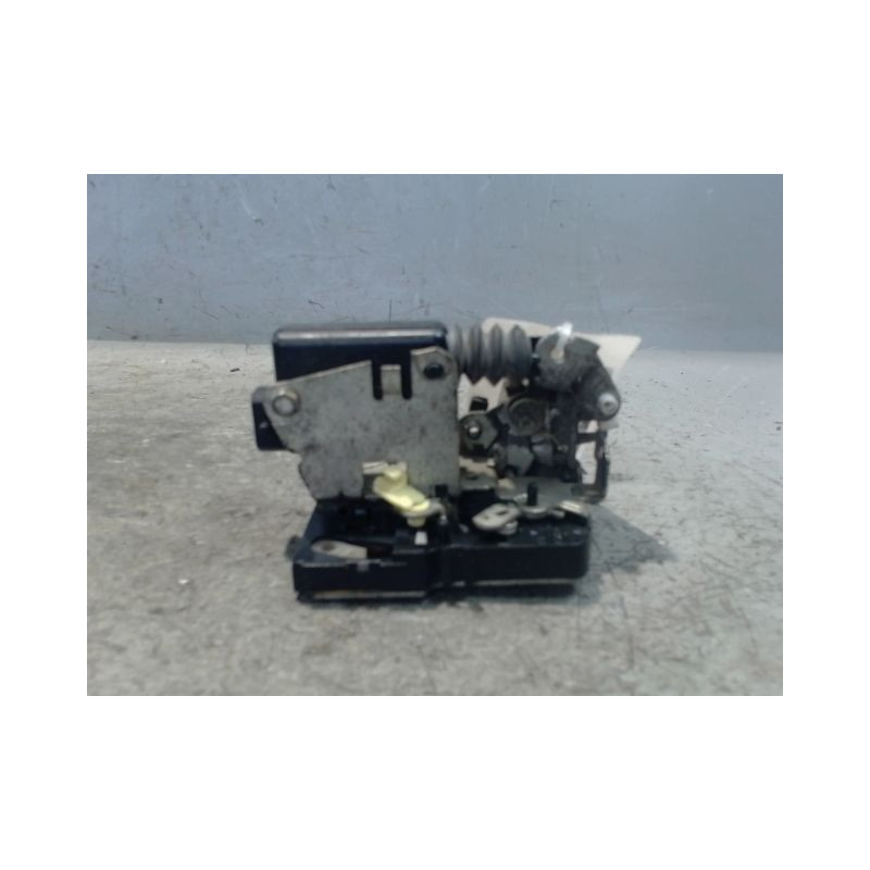 SYSTEME CONDAMNATION ARRIERE GAUCHE DACIA LOGAN 4 P 05-08