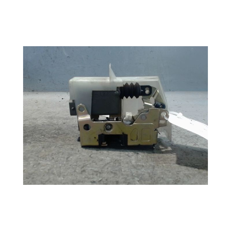 SYSTEME CONDAMNATION ARRIERE DROIT RENAULT CLIO II PH.2 01-06