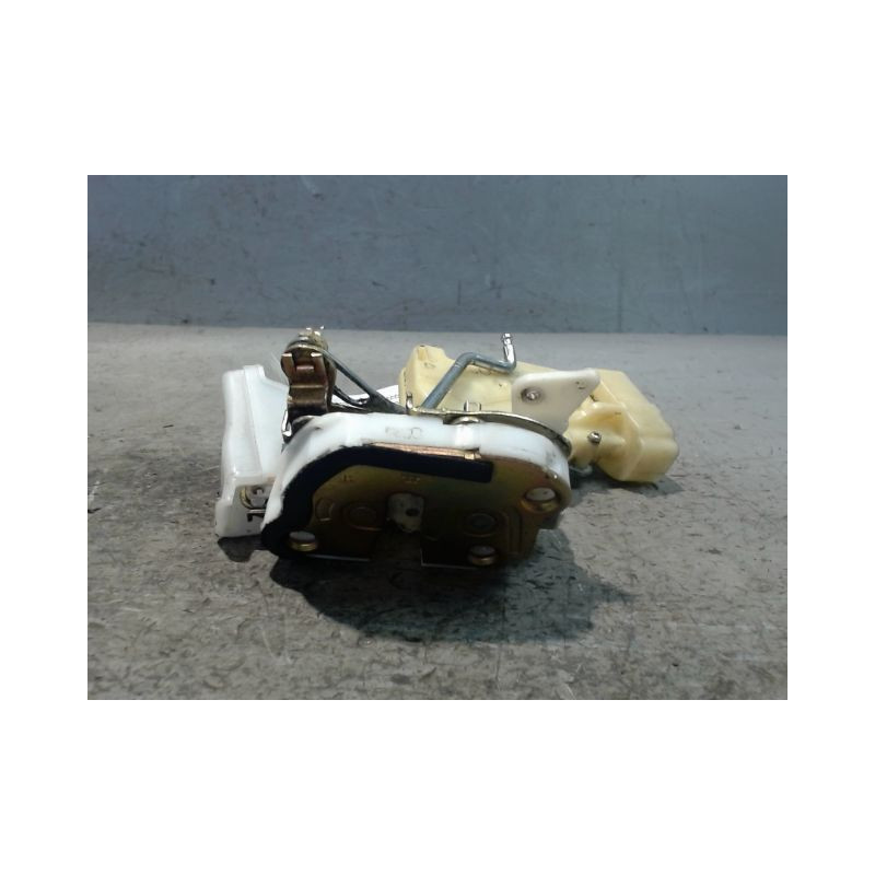 SYSTEME CONDAMNATION AVANT DROIT TOYOTA YARIS 2003-