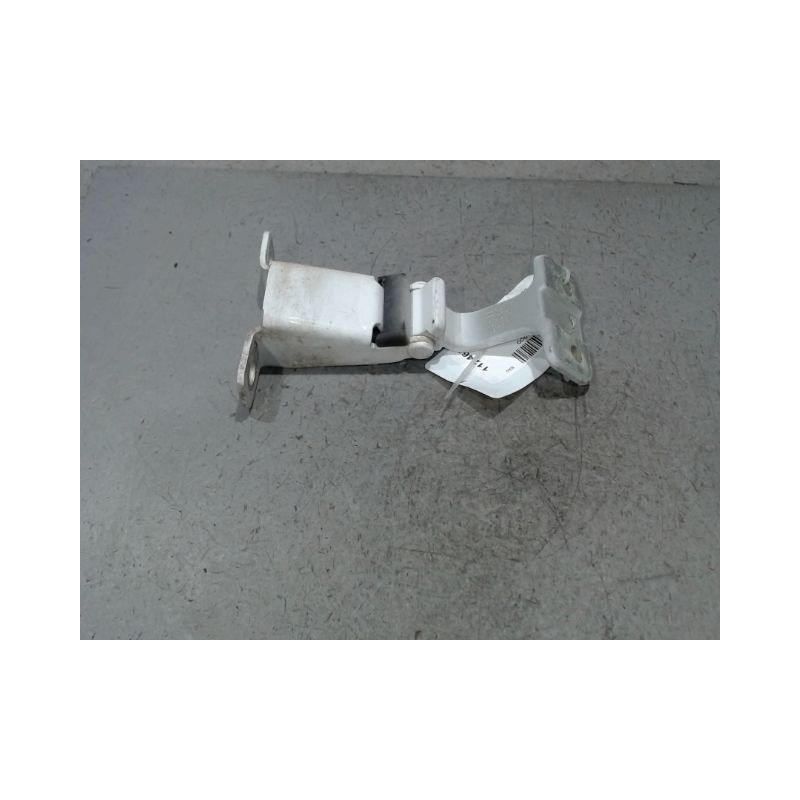 CHARNIERE INF PORTE BATTANTE ARG RENAULT KANGOO