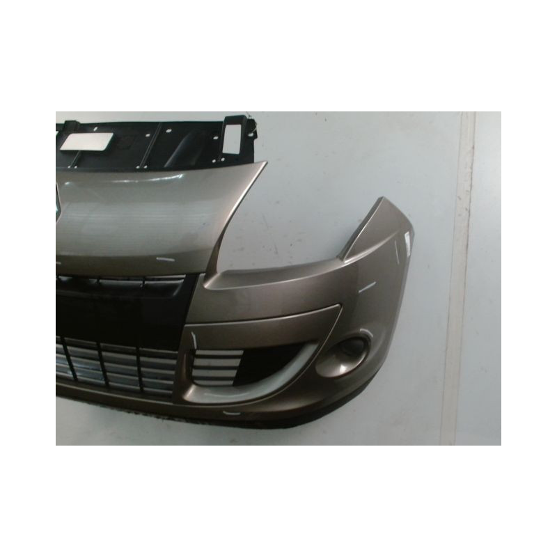 PARE-CHOC AVANT RENAULT MEGANE