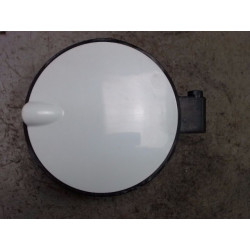 VOLET DE TRAPPE CARBURANT