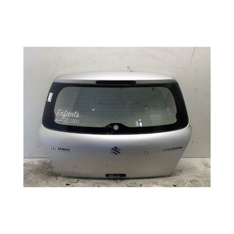 HAYON SUZUKI SWIFT