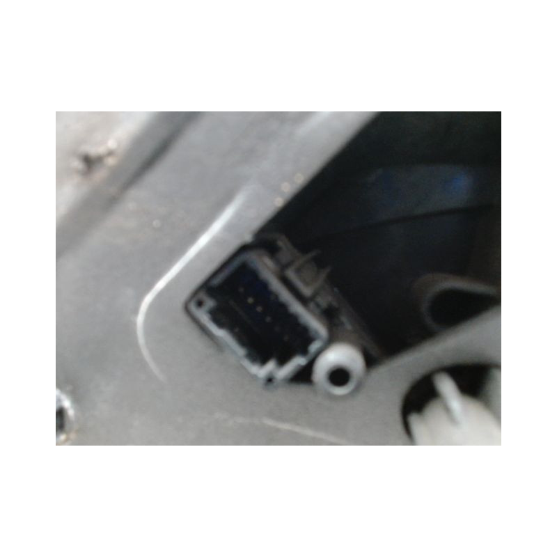 RETROVISEUR EXTERIEUR ELECTRIQUE DROIT RENAULT CLIO III 2005-