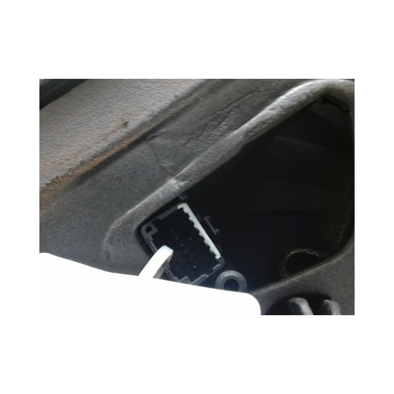 RETROVISEUR EXTERIEUR ELECTRIQUE DROIT RENAULT CLIO III 2005-
