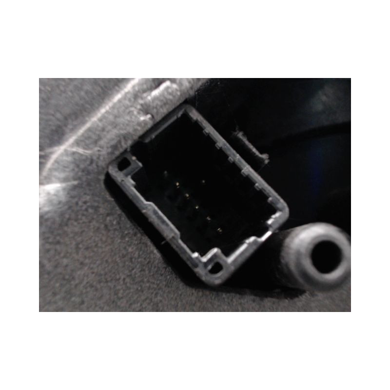 RETROVISEUR EXTERIEUR ELECTRIQUE DROIT RENAULT CLIO III 2005-