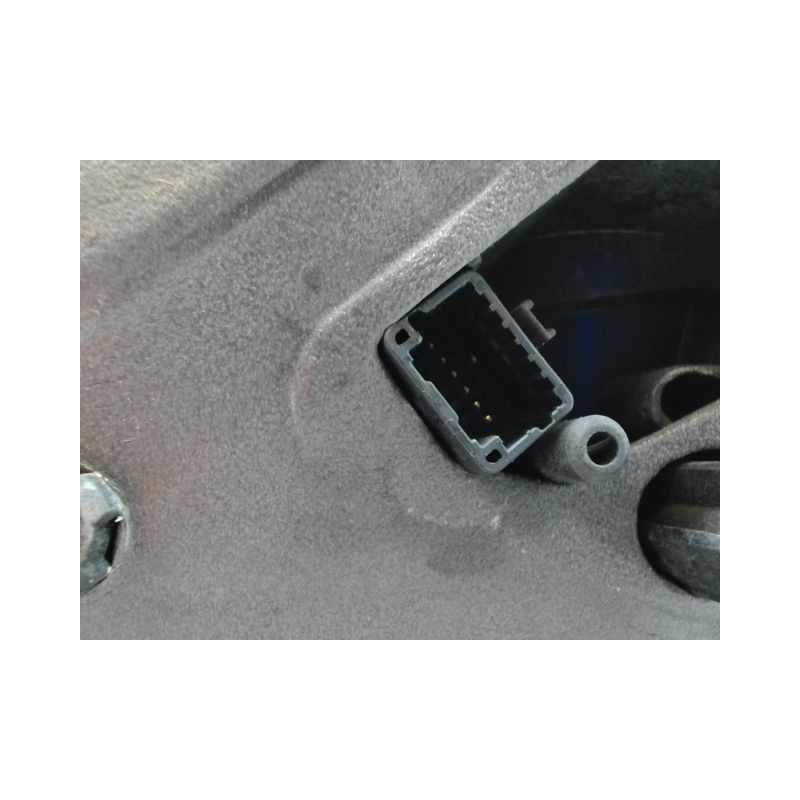 RETROVISEUR EXTERIEUR ELECTRIQUE DROIT RENAULT CLIO III Phase 1 2005-2009