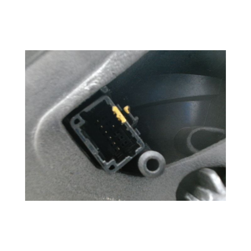 RETROVISEUR EXTERIEUR ELECTRIQUE DROIT RENAULT CLIO III 2005-