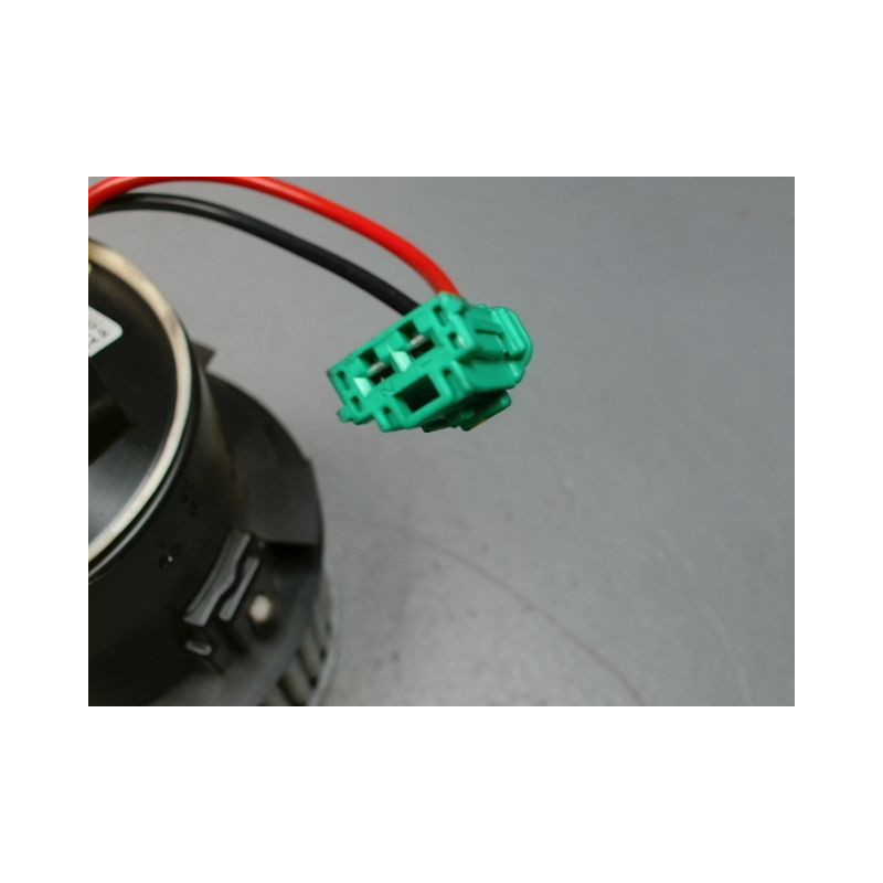 MOTEUR VENTILATEUR CHAUFFAGE PEUGEOT 308