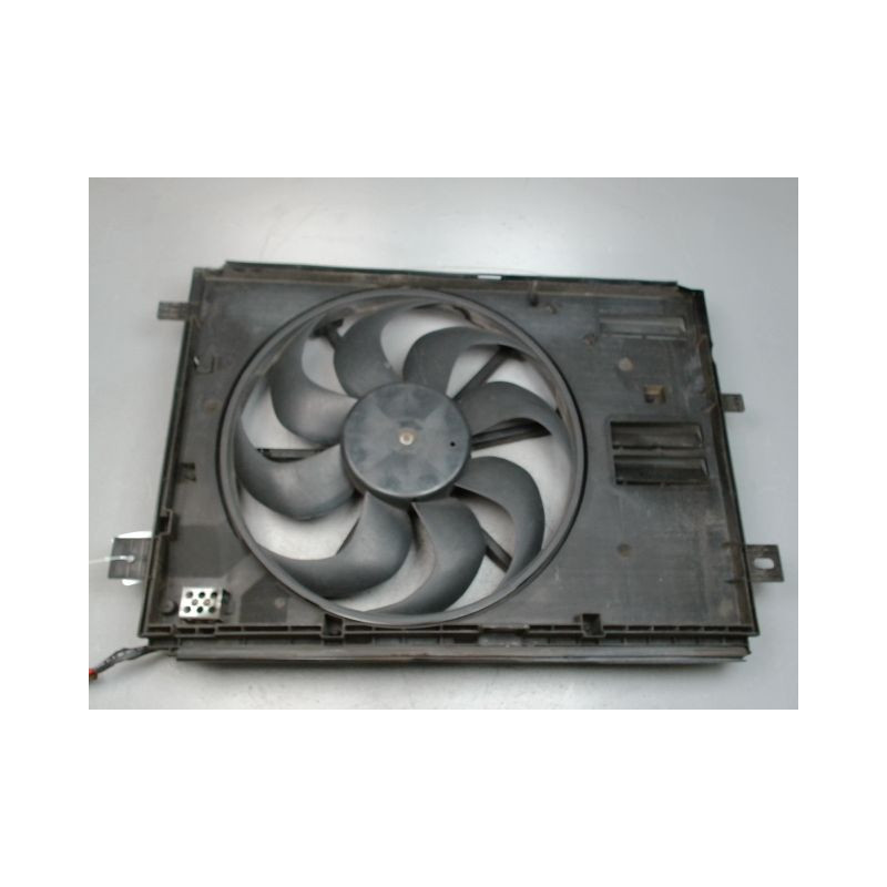 MOTEUR VENTILATEUR RADIATEUR PEUGEOT 308