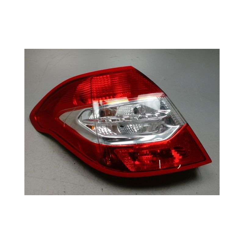 FEU ARRIERE GAUCHE  CITROEN C4 2010-