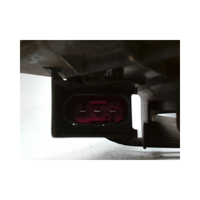 MOTEUR VENTILATEUR RADIATEUR VOLKSWAGEN POLO 2009-