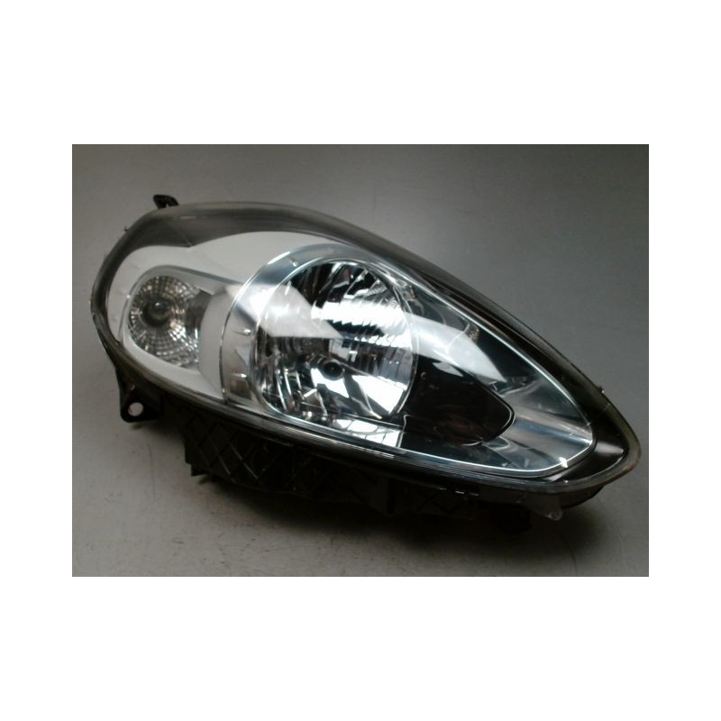 PHARE DROIT FIAT PUNTO