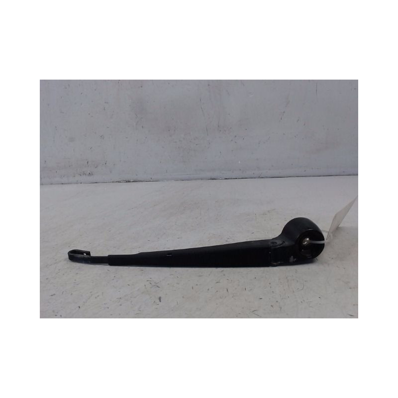 BRAS ESSUIE-GLACE ARRIERE AUDI A3 -2000