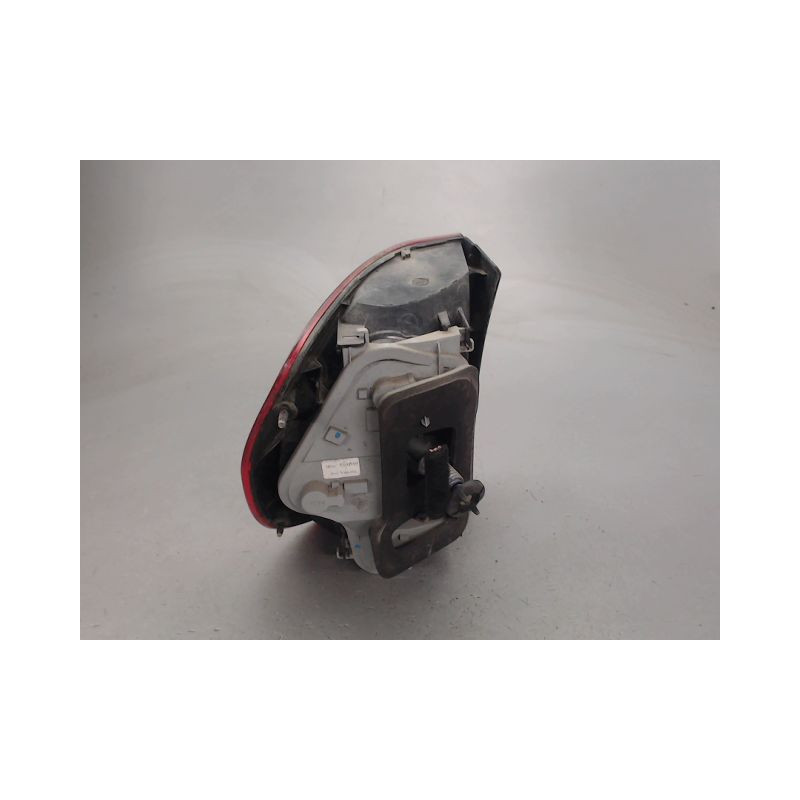 FEU ARRIERE DROIT VOLKSWAGEN FOX