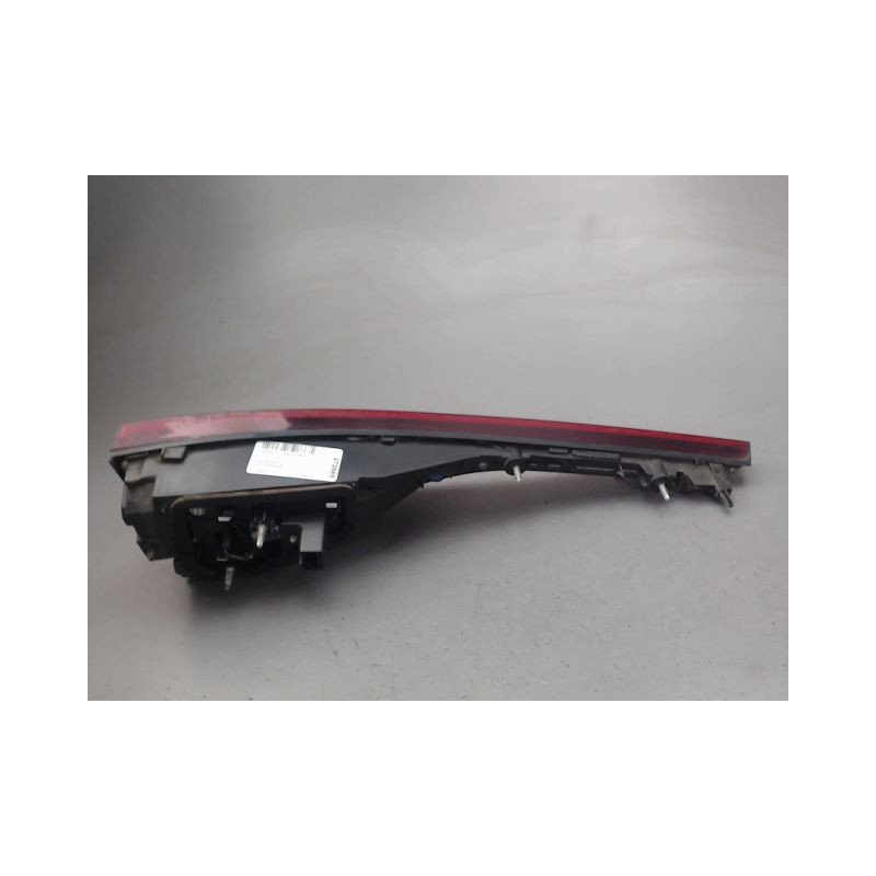 FEU ARRIERE INTERIEUR DROIT RENAULT MEGANE