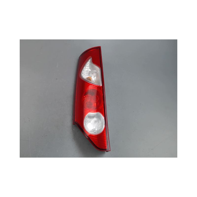 FEU ARRIERE GAUCHE  RENAULT KANGOO