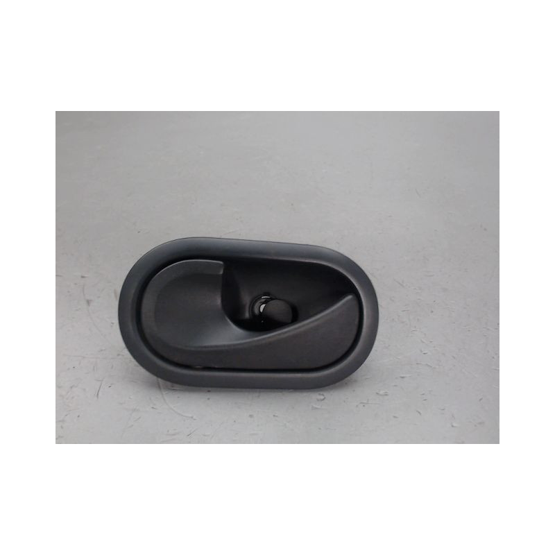 POIGNEE INTERIEURE PORTE AVANT GAUCHE RENAULT KANGOO