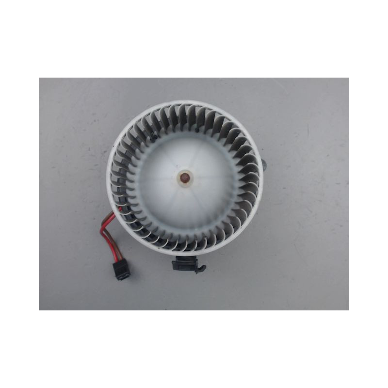 MOTEUR VENTILATEUR CHAUFFAGE MERCEDES CLASSE C