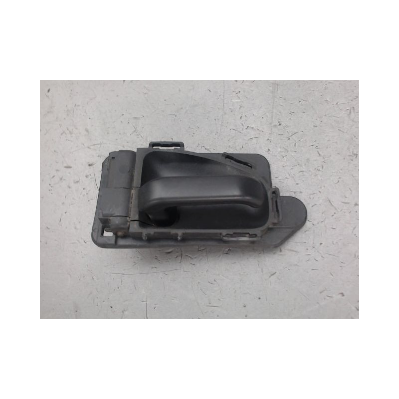 POIGNEE INTERIEURE PORTE AVANT GAUCHE CITROEN SAXO
