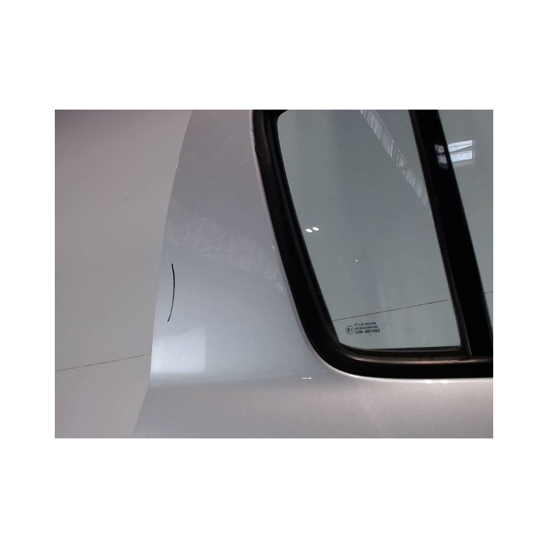 PORTE ARRIERE DROIT SUZUKI SWIFT