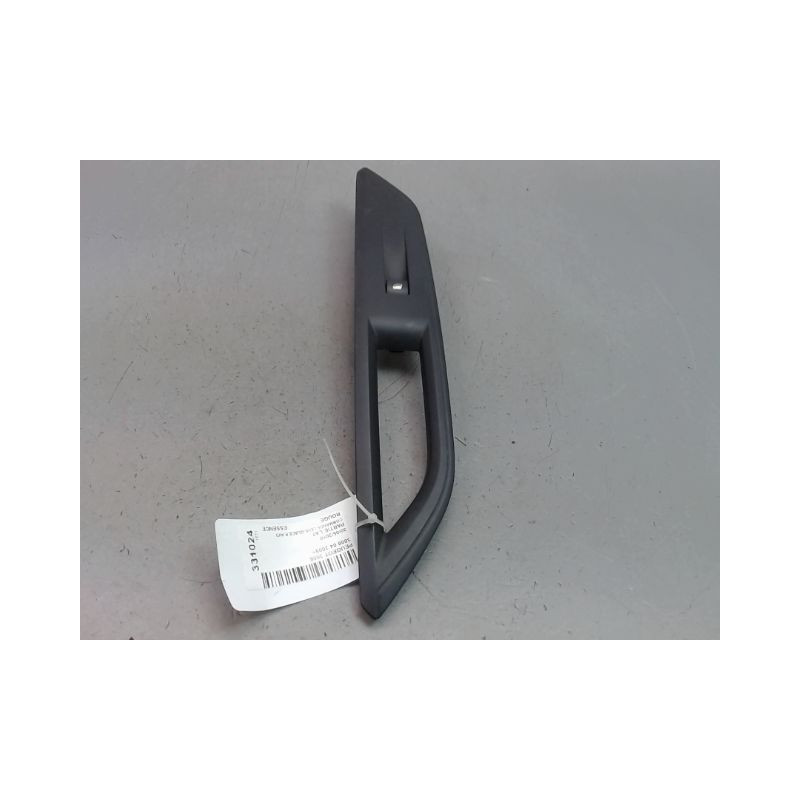 COMMANDE LEVE-GLACE PORTE AVD PEUGEOT 3008 2009-