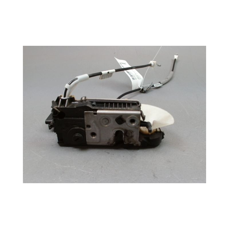SYSTEME CONDAMNATION AVANT GAUCHE PEUGEOT 208 Phase 1 2012-...
