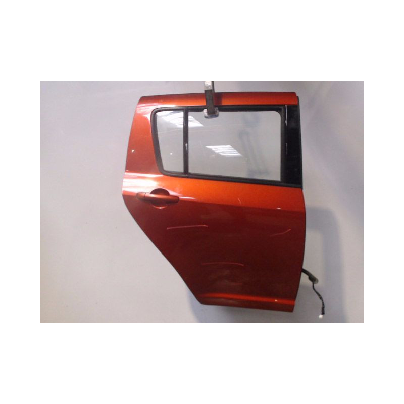 PORTE ARRIERE DROIT SUZUKI SWIFT